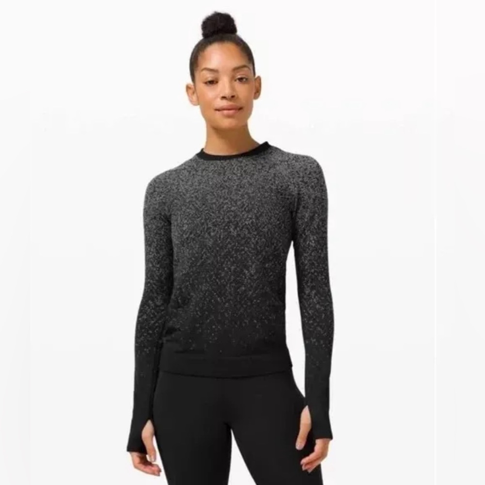 Lululemon Rest Less Pullover in Fade Black & White